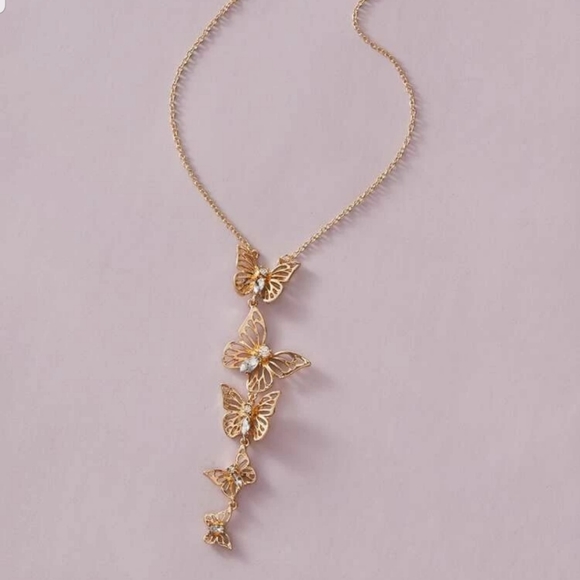♡Bernice♡ Butterfly Necklace - Picture 2 of 4